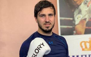"Может дать жару". Гаджиев оценил перспективы Вахитова в UFC