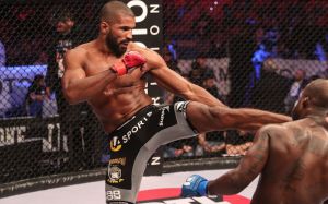 Экс-чемпион Bellator Рафаэль Карвальо вернется в поединке с Чиди Нджокуани