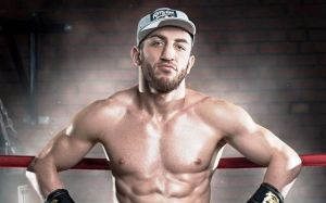 ACB KB-15: Джабар Аскеров победил Эргали Урбулатова по очкам