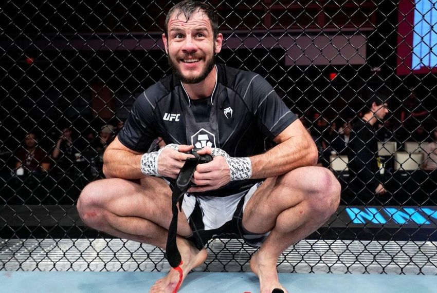 Крылову остался всего один бой до титула UFC — менеджер