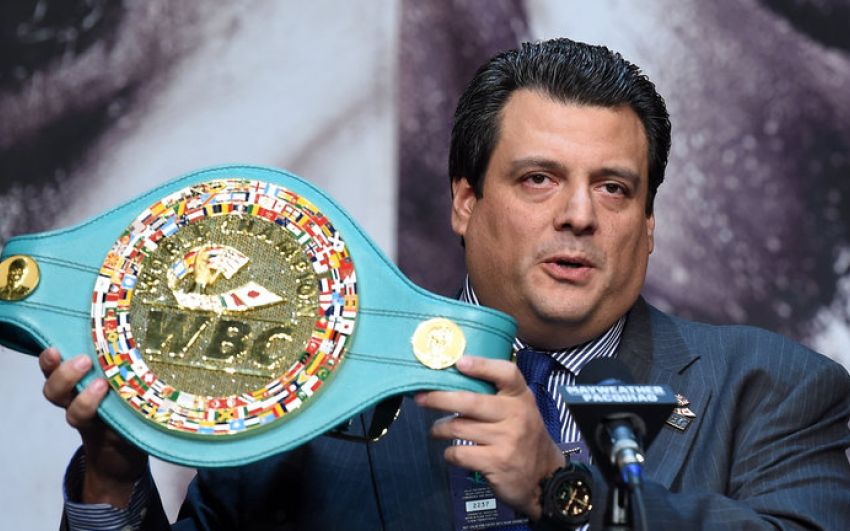 WBC начал борьбу с продажей поддельных поясов