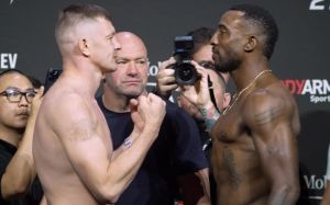 Видео боя Денис Тюлюлин — Джейми Пикетт UFC 279