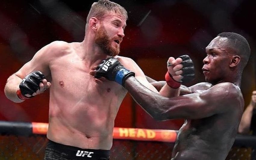 Ян Блахович одержал победу над Исраэлем Адесаньей на UFC 259