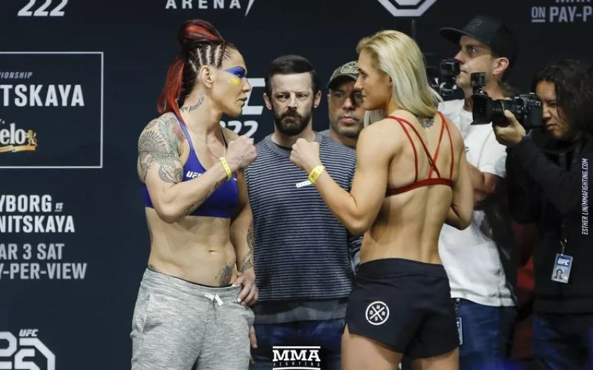Видео боя Крис Сайборг - Яна Куницкая UFC 222