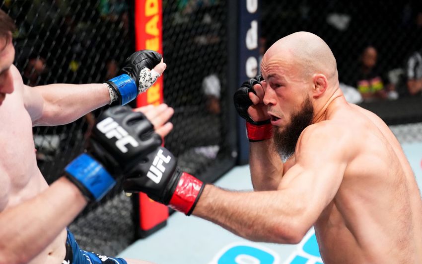 Видео боя Ринат Фахретдинов – Андреас Михайлидис UFC Fight Night 207