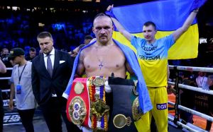 Александр Усик - о Путине: "Он очень слабый"