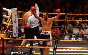 Муслим Гаджимагомед легко удосрочил Чжана Чжаосиня и стал чемпионом WBA в бриджервейте