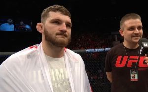 Михал Олексейчук нокаутировал Гаджимурада Антигулова на UFC Fight Night 149