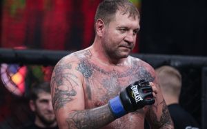 Александр Емельяненко вышел на связь с лигой Ural FC