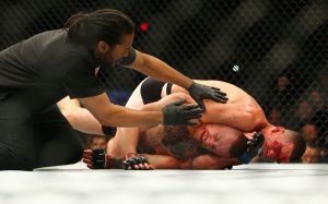 10 самых больших апсетов UFC 2016 года. Часть 2-я