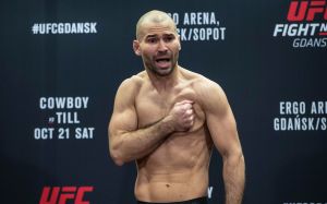 Артем Лобов: "Получаю больше денег, чем 90-95 процентов бойцов UFC"