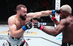 Видео боя Роман Долидзе - Фил Хоус UFC Fight Night 213