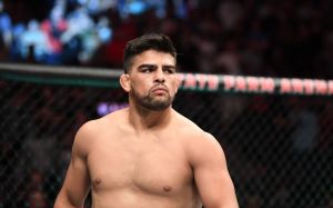 Бой Келвина Гастелума и Нассурдина Имавова возглавит турнир UFC 14 января