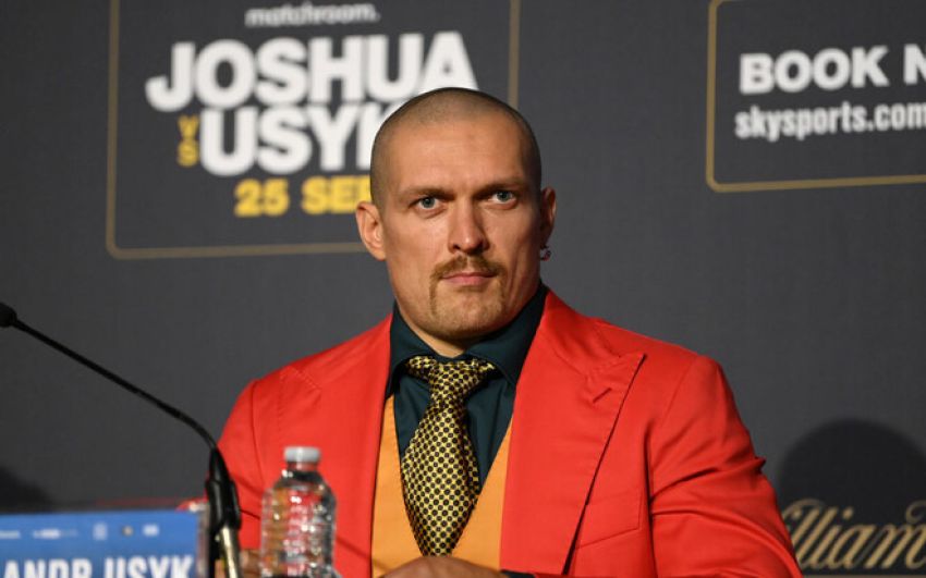Александр Усик - о спаррингах перед боем с Джошуа: "Я провел 15 раундов по 4 минуты, и перерыв был 30 секунд"