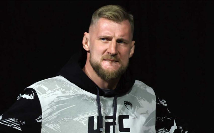 Жаилтон Алмейда и Александр Волков проведут бой на UFC 302