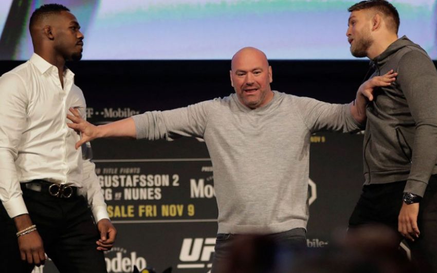 Участники турнира UFC 232 не получат никакой компенсации