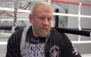 Александр Емельяненко объяснил, почему избегает уличных драк