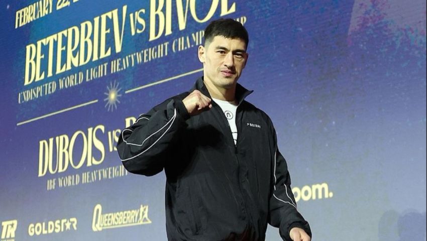 Отец Дэвида Бенавидеса отреагировал на отказ Бивола от титула WBC