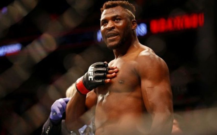 Фрэнсис Нганну признался, что думает о возможном уходе из UFC