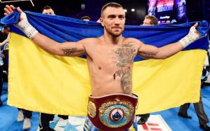 Ломаченко отказался уезжать из Украины, Камбосос будет драться с Хэйни — промоутер