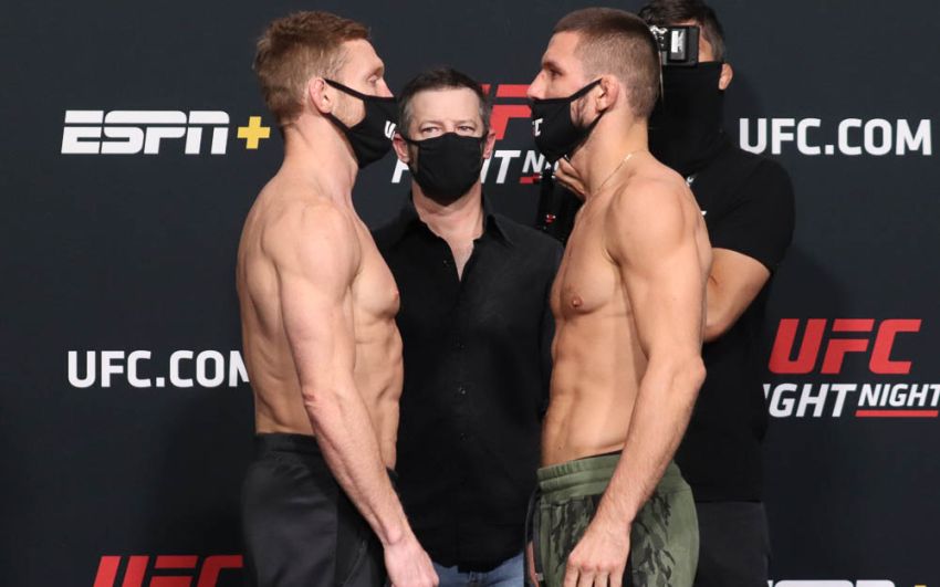 Видео боя Матеуш Гамрот - Скотт Хольцман UFC on ABC 2