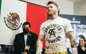 Президент WBC прокомментировал решение Канело драться с Илунгой Макабу