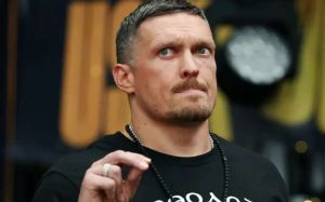 Александр Усик объяснил, почему хочет подраться с Уайлдером, а не с Уордли
