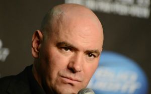 Уайт отреагировал на мнение о том, что UFC не заботится о своих бойцах, пытаясь проводить турниры в карантин
