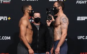 Видео боя Роман Долидзе - Тревин Джайлс UFC on ESPN 21