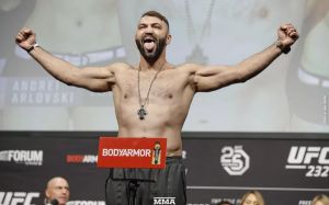 Андрей Орловский встретится с Аугусто Сакаи на апрельском UFC on ESPN 3