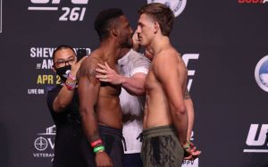 Видео боя Брендан Аллен - Карл Роберсон UFC 261
