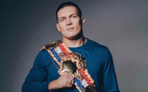 Рой Джонс: "Александр Усик способен победить Джошуа, Уайлдера и Фьюри"