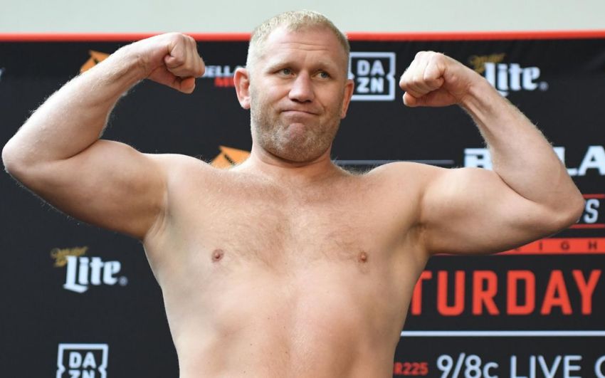Сергей Харитонов подерется в треугольном ринге против экс-бойца UFC
