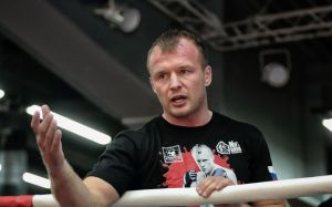 Александр Шлеменко - о возможном поединке с победителем боя Минеев - Исмаилов: "Было бы проще завершить карьеру"