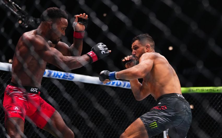 Видео боя Лерон Мерфи – Аарон Пико UFC 319