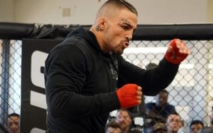 Майк Перри: "Серроне просил зал Jackson Wink MMA не тренировать меня"