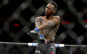 Исраэль Адесанья победил Андерсона Сильву на UFC 234