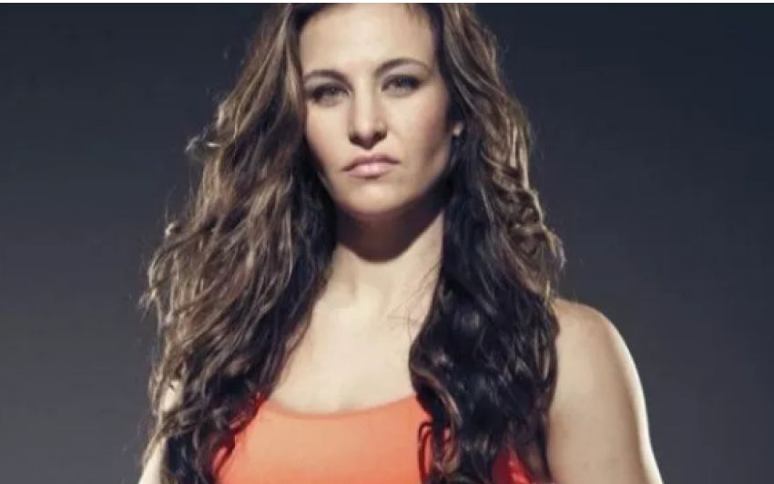 Миша Тейт раскритиковала судейство на турнире UFC 222