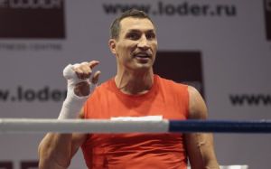 Владимир Кличко может провести бой с Лукасом Брауном за титул WBA