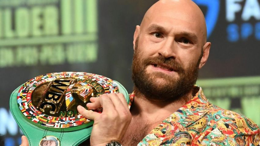 Тайсон Фьюри отказывается драться с экс-чемпионом мира: "Я лучше отдам ему пояс"