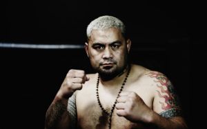 Марк Хант: Почему UFC позволили ЖСП драться, если он говорит, что видел пришельцев?