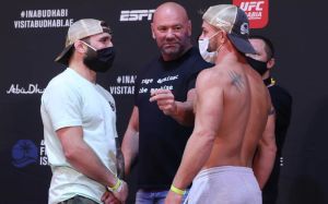 Видео боя Джимми Ривера - Коди Стаманн UFC on ESPN 13