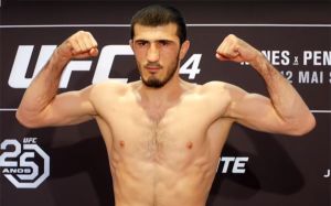 Рамазан Эмеев получил нового соперника для поединка на турнире UFC 25 июля