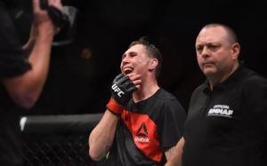 Бонусы турнира UFC Fight Night 118
