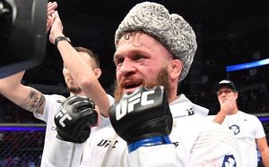 Дастин Порье впечатлен Физиевым: "У этого парня безграничные возможности"