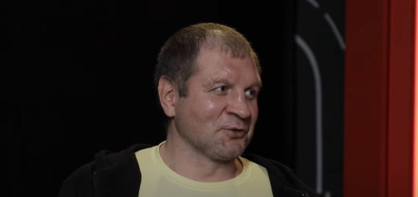 "Опасно для его жизни". Сарнавский высказался насчет боя Емельяненко с Ершовым