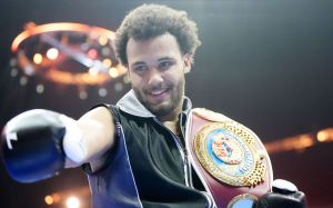 Мозес Итаума возглавил рейтинг WBA в супертяжелом весе