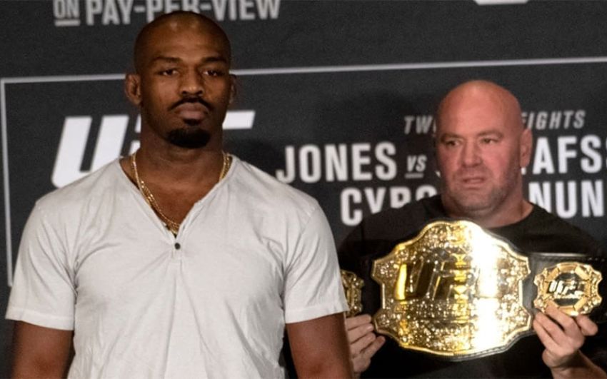 Джон Джонс еще не обсуждал с UFC переход в тяжелый вес