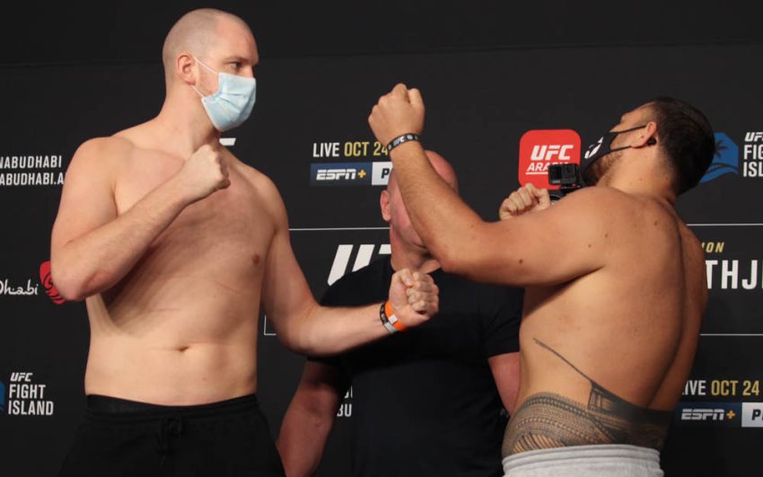 Видео боя Стефан Штруве - Тай Туиваса UFC 254