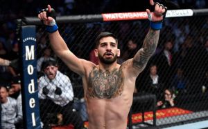 Илия Топурия объяснил, почему снялся с боя на UFC 270